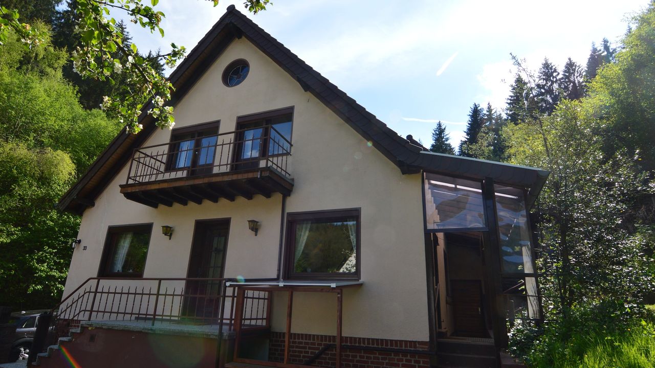 ExteriorSummer ExteriorSummer